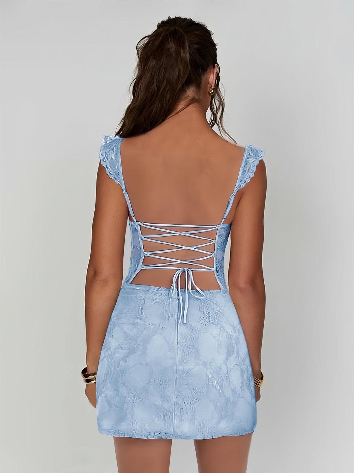 Lilac Sheath Scoop Neck Lace Short Homecoming Dress With Slit